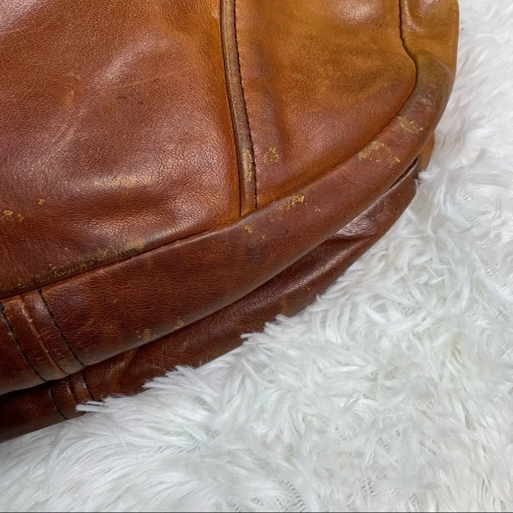 Vintage 80s cognac tan distressed leather circular concealed carry shoulder bag